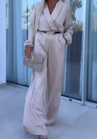 Combinaison avec ceinture fluide beige